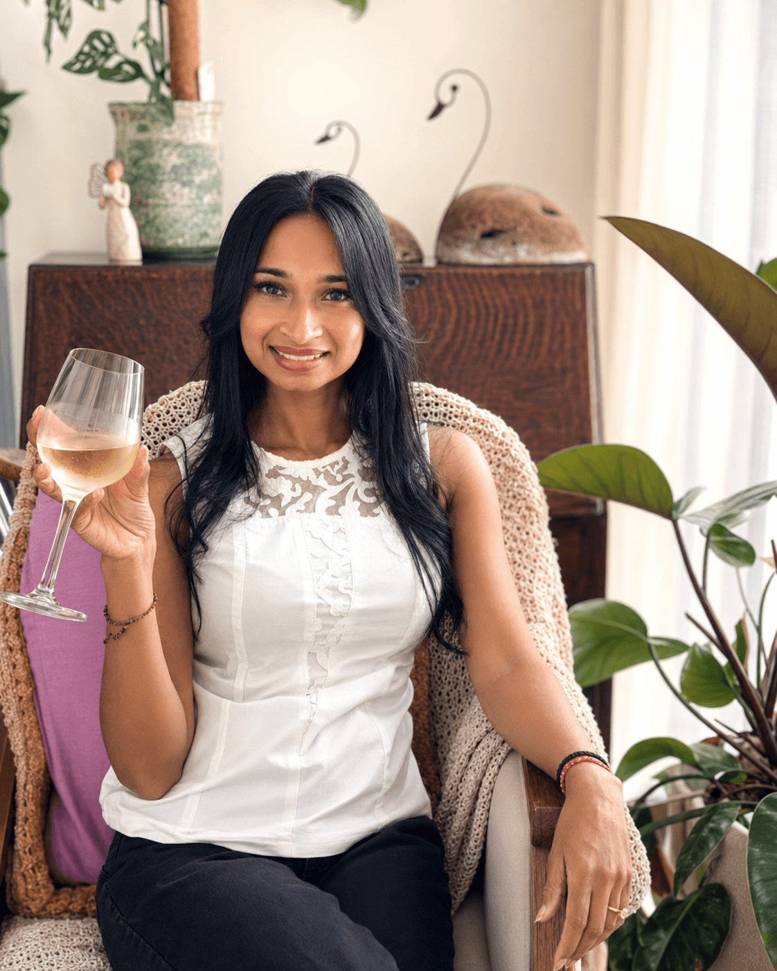 Portrait of Rushmi Kumar, authorised Melbourne marriage celebrant